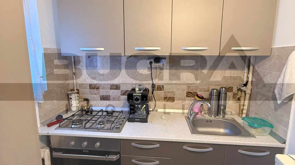 Garsoniera, 28 mp, balcon, zona Golden Tulip - Poză 3