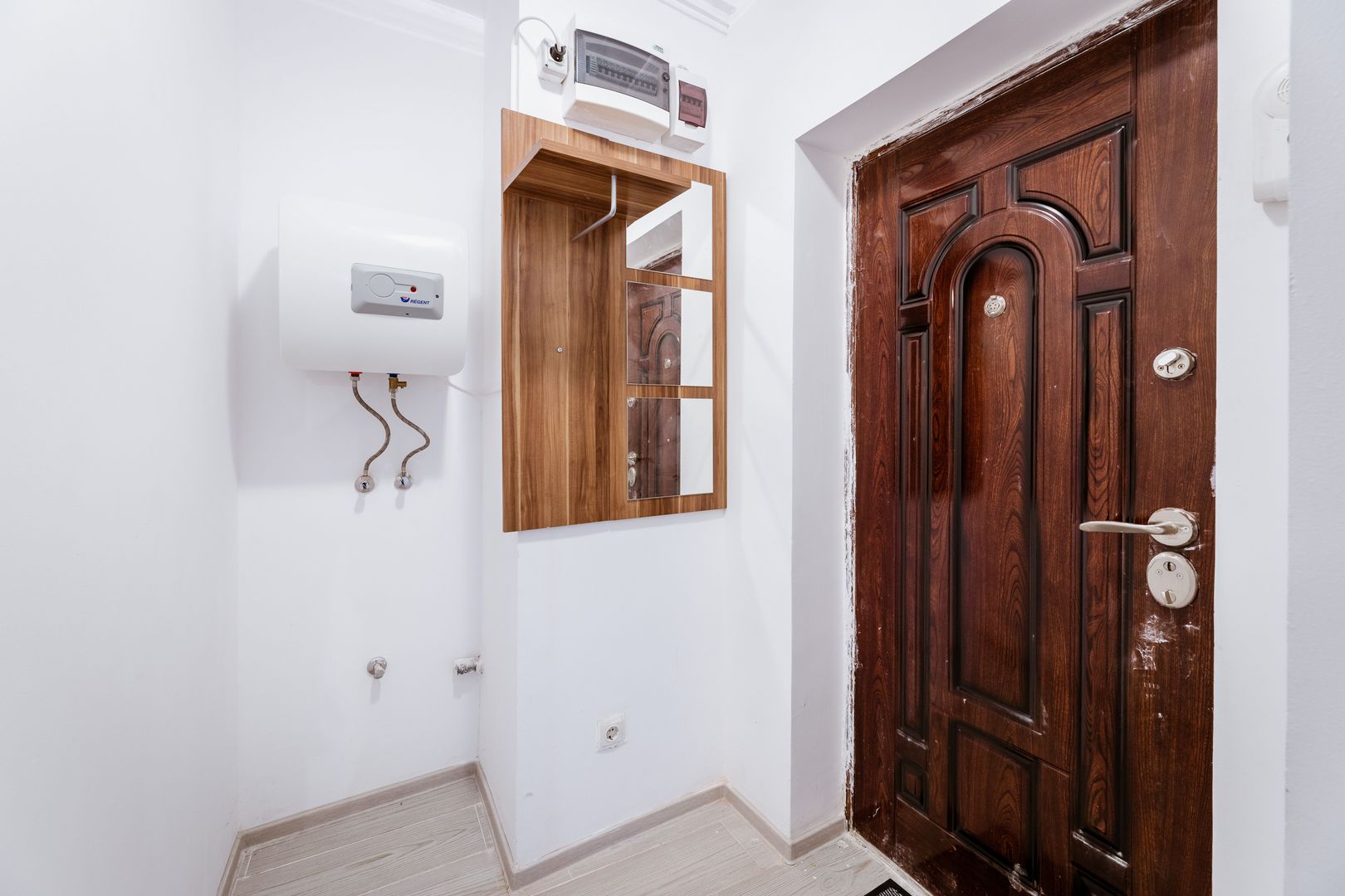 Spațiu de birou ultracentral. - Poză 6