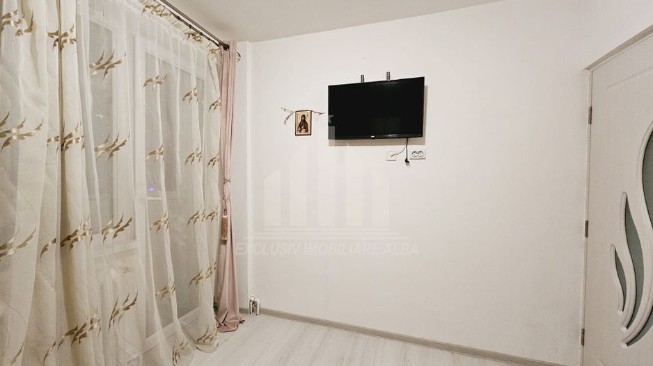 Apartament cu 3 camere decomandate, Ampoi 2 - Poză 4