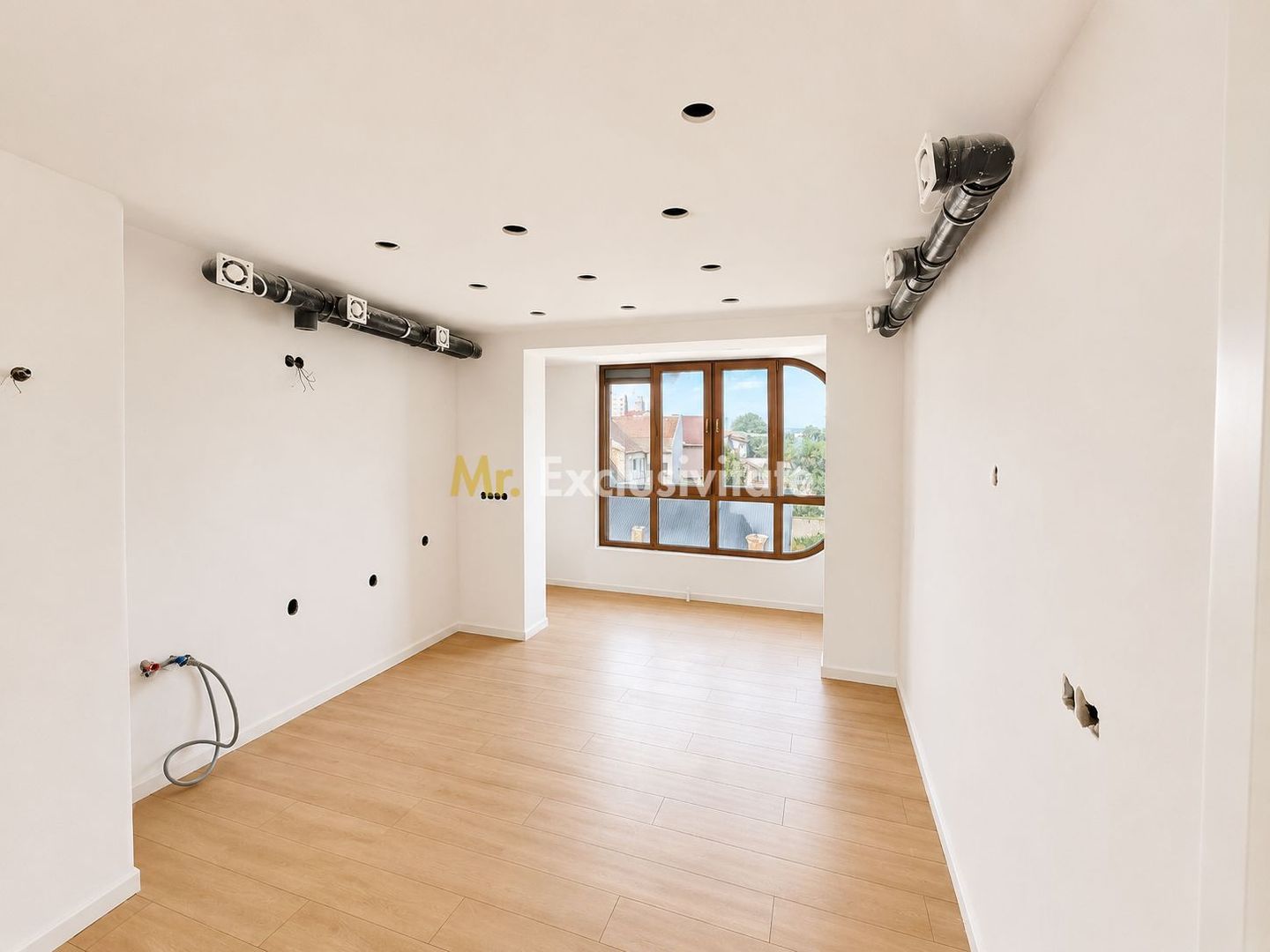# Apartament renovat integral, Satu Mare zonă centrală, etaj 3/4 - Poză 9
