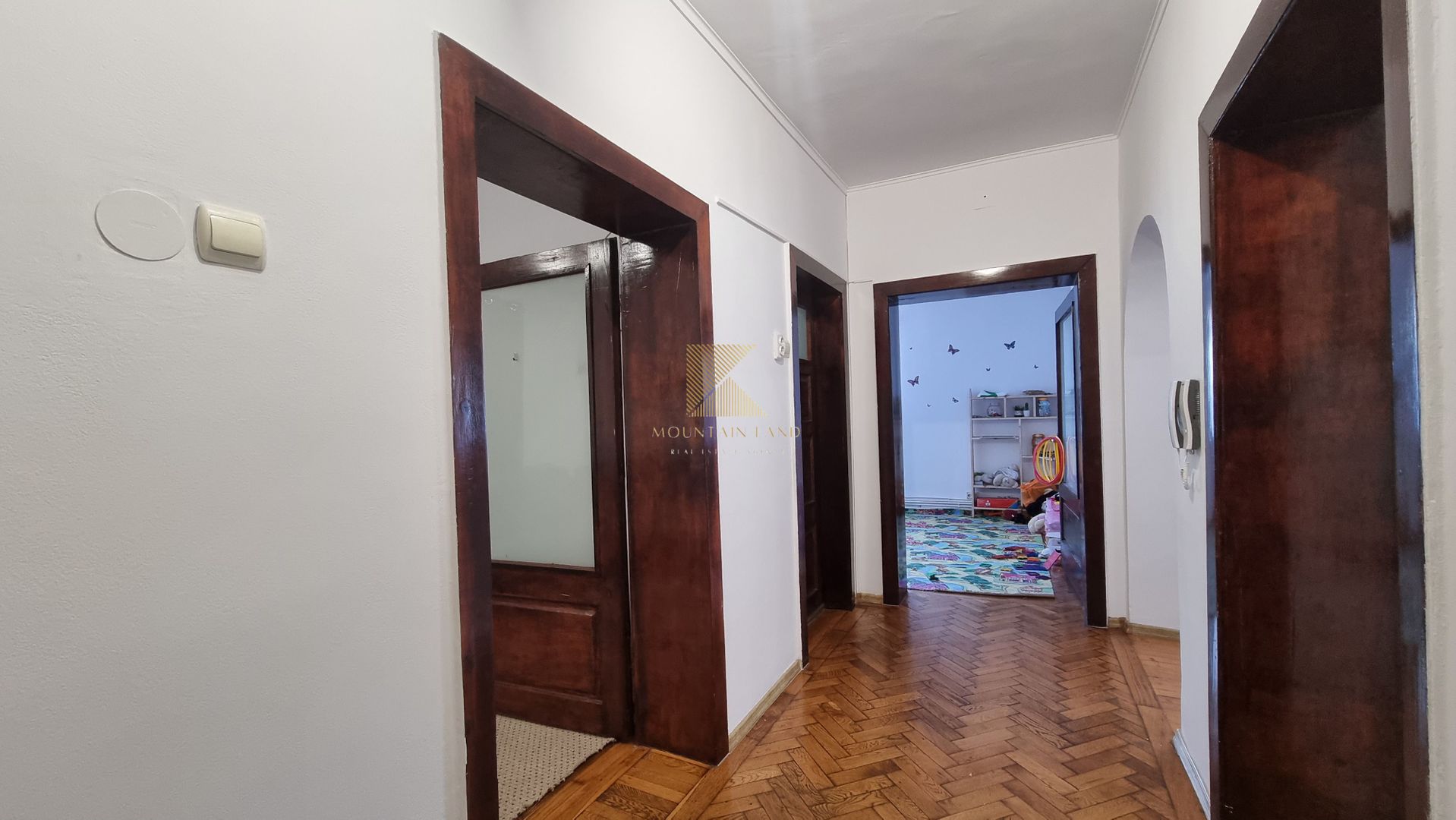 Spatiu comercial pretabil multiple destinatii, Florilor Brasov - Poză 13