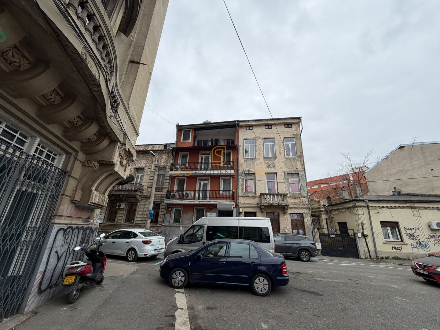 Cladire birouri ultracentral - multiple destinatii ( office/clinica ) - Poză 19