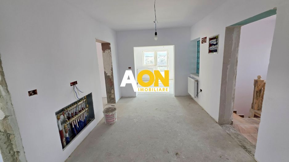Apartament tip duplex, D+E, 5 camere, la cheie, 450 mp teren, Barabant - Poză 6