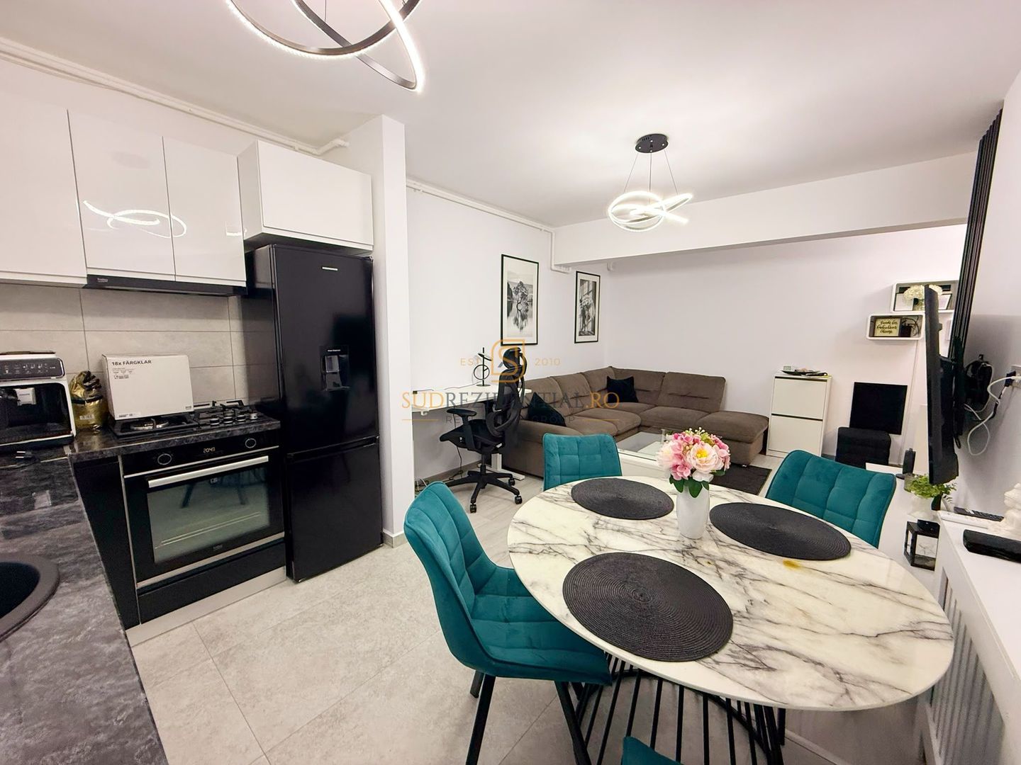 Apartament Mobilat si Utilat / 2 Camere / Dressing / Metrou Berceni - Poză 5