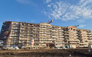 Apartament cu 3 camere, Tractoru, Brasov - Poză 1