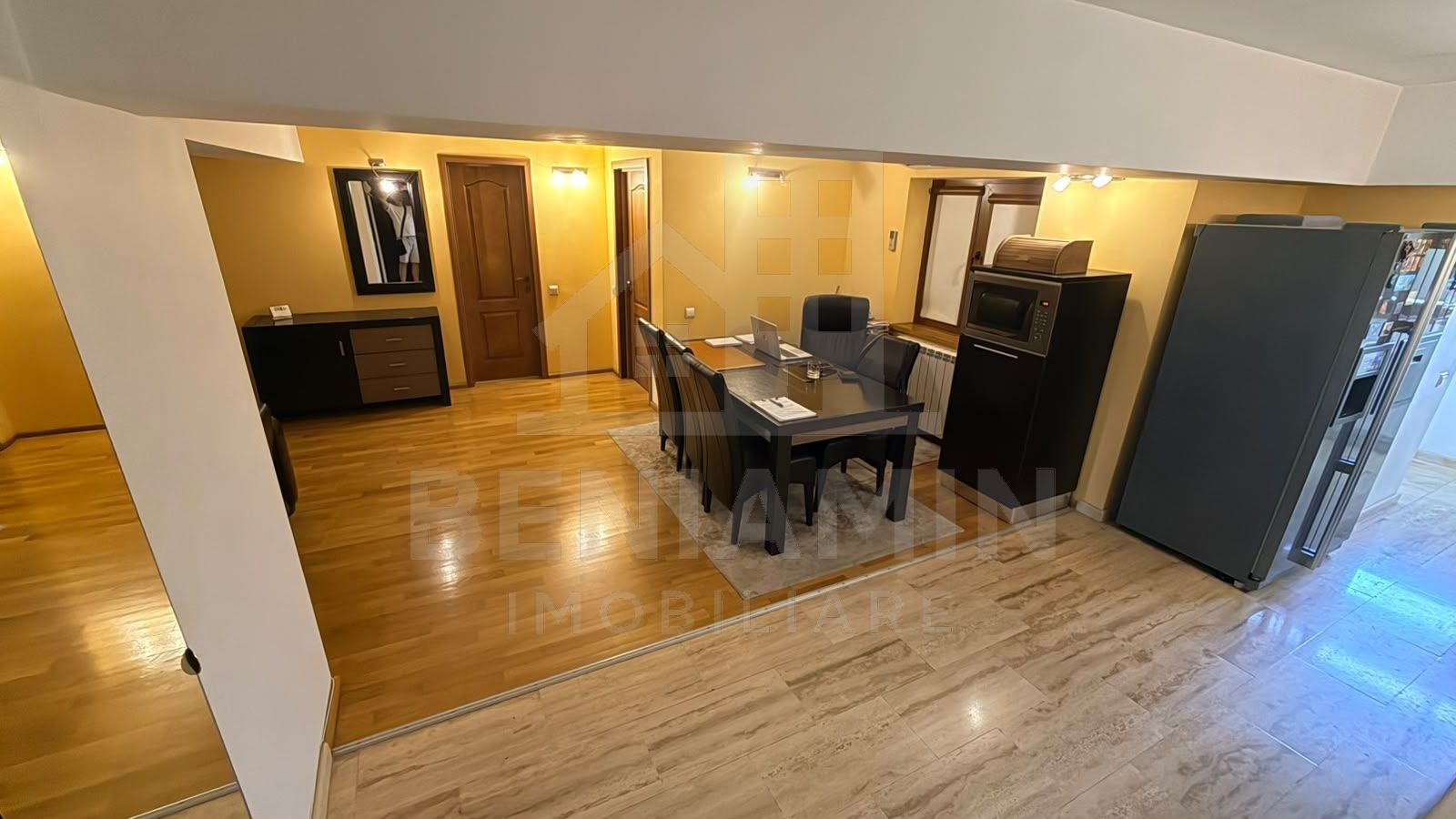 Apartament deosebit langa Universitate 100mp ultracentral - Poză 2