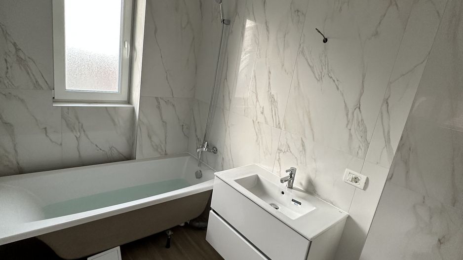 Apartament 3 camere - Poză 9