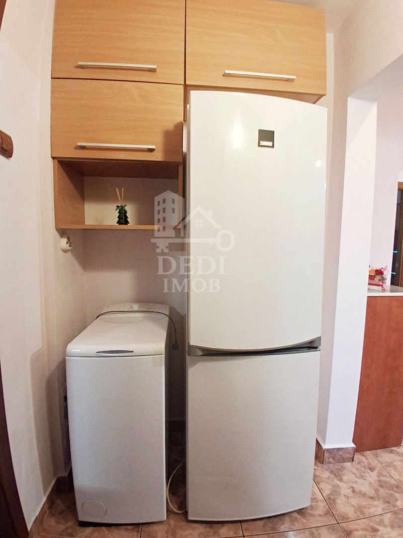 Apartament cu 3 camere de inchiriat zona Rogerius, Oradea - Poză 9