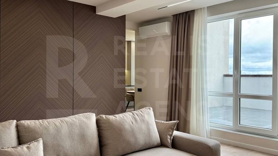 Vânzare, penthouse, 3 camere,  str. Cartușa, Dulești - Poză 1