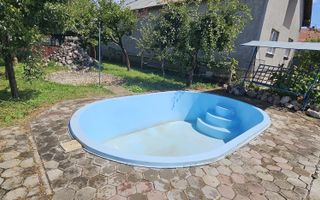 Vila generoasa cu piscina,garaj subteran si curte cu terasa-Turda - Poză 3