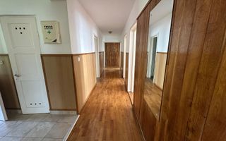 CASA DE INCHIRIAT I CISNADIE I ZONA LINISTITA - Poză 3
