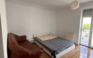 Garsonieră decomandată 28 mp utili recent utilata renovată in Turnișor - Poză 1