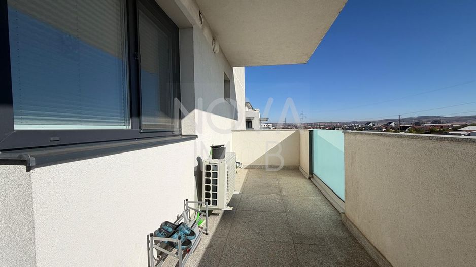 Apartament 3 camere, 2 balcoare, Calea Surii Mici - Poză 13