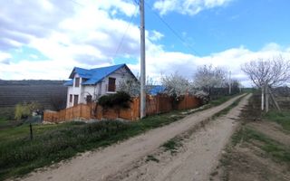 Casă generoasă cu 2 Nivele și confort modern – 10 Ari, Băcioi (sat Frumușica) - Poză 9