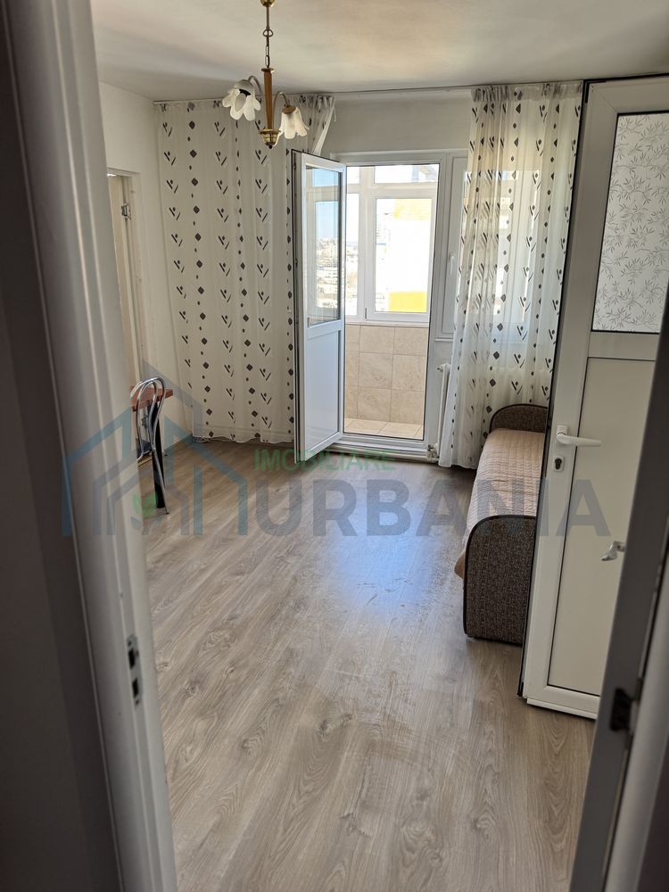 Inchiriez apartament 3 camere podu ros - Poză 4