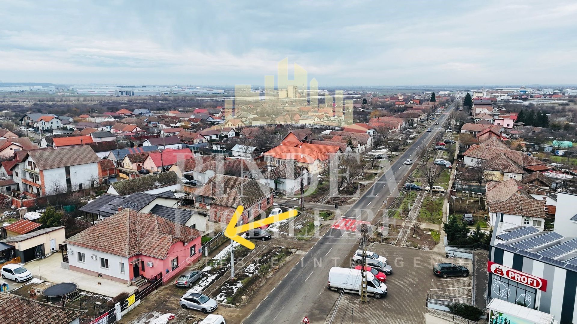 Casa pe principala in Giarmata  737mp teren - Poză 2