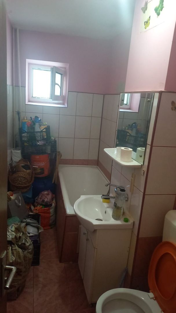 GARSONIERA TITAN, BLOC REABILITAT, NECESITA RENOVARE, COMISION 0% - Poză 3