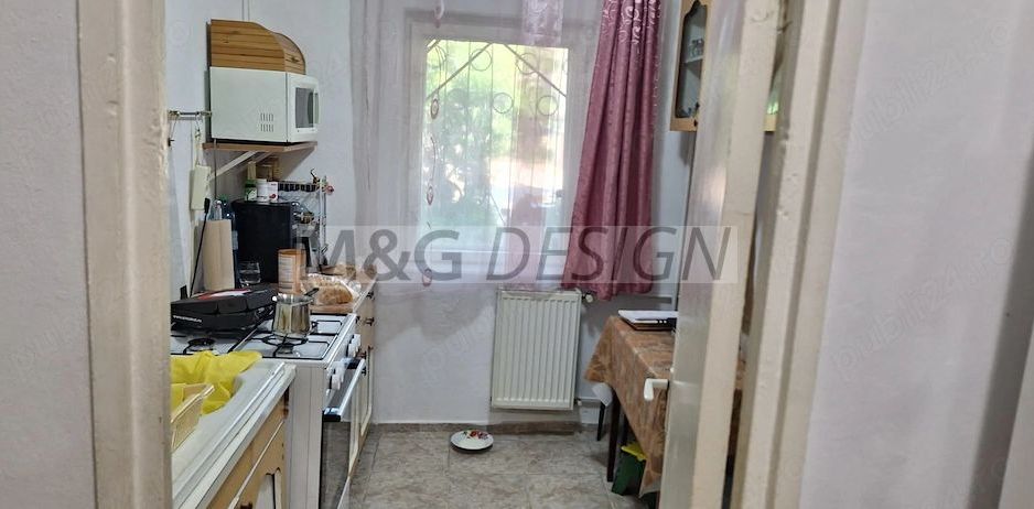 3 camere decomandat parter Lipovei - Poză 6