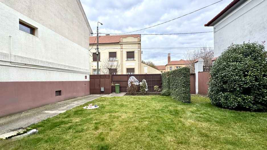 Apartament 2 camere la casă, curte și liniște,  lângă centrul orașului - Poză 19