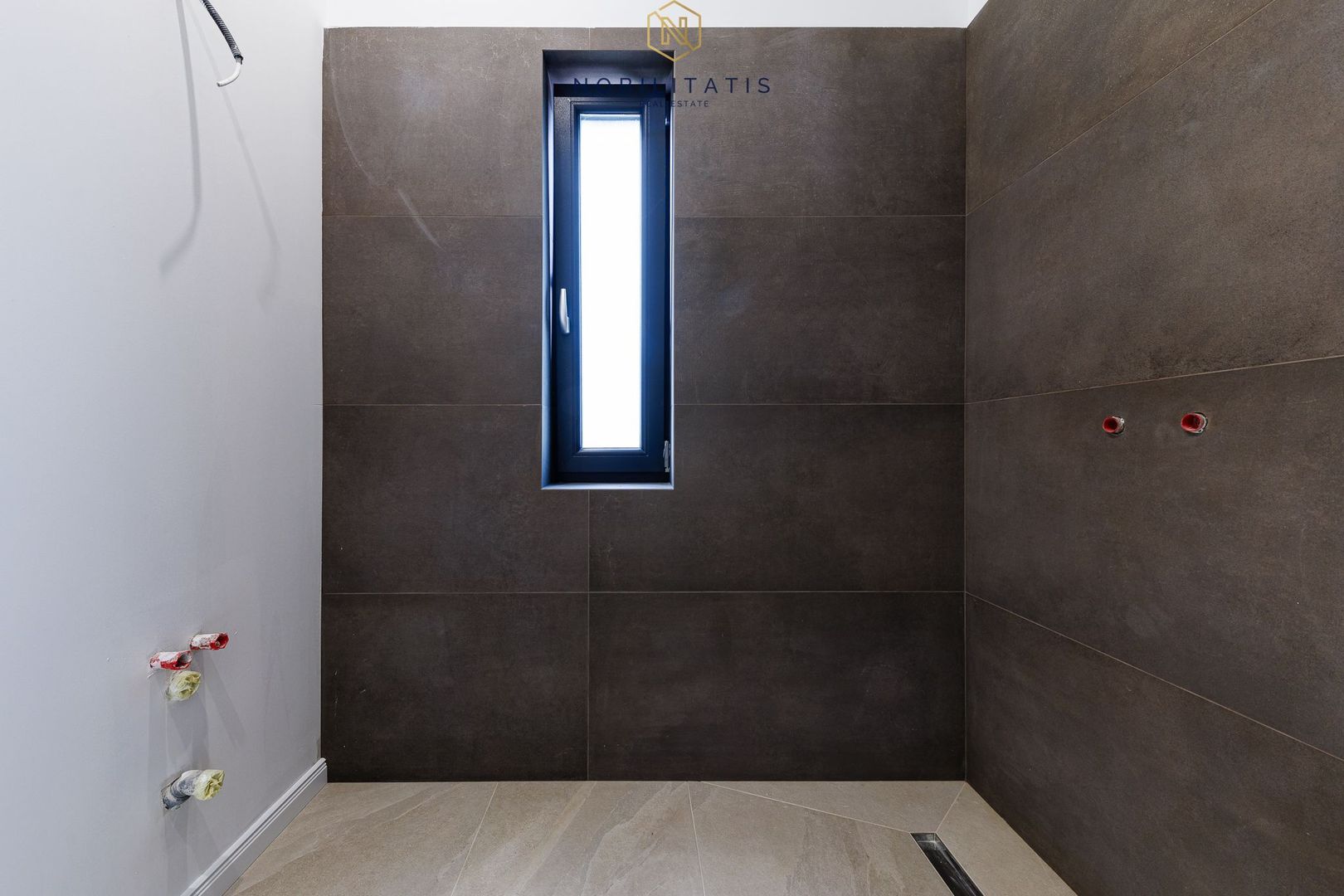 Duplex de vanzare la liziera padurii - 130 mp, 4 bai & 4 dormitoare - Poză 21