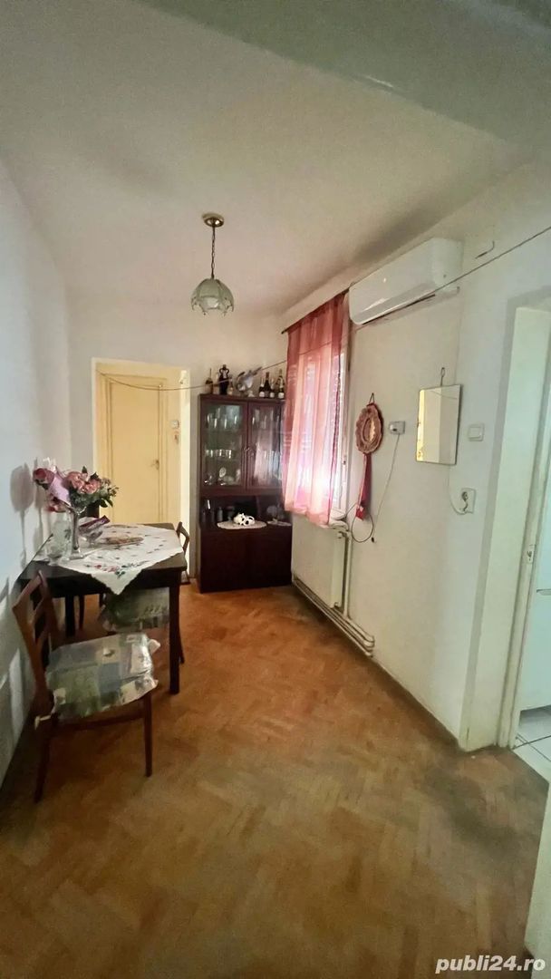 BRASADAS vinde ap 3 cam etaj 1/4 Careiului. - Poză 5