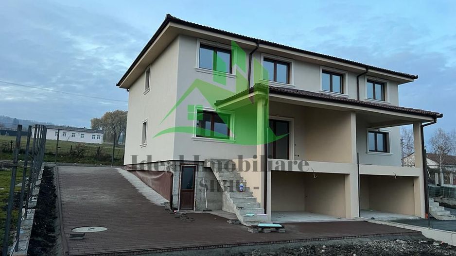 Casa Tip Duplex cu 4 camere si 366 mp teren, in Cisandie - Poză 13