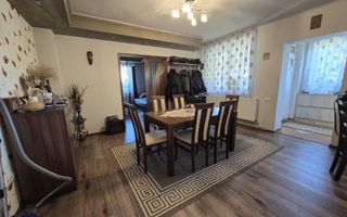 Casa indiviudala de 187mp, teren 794mp, garaj- Luna de Sus - Poză 2