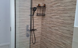Penthouse cu terasa generoasa 53 mp prima inchiriere Calea Surii Mici - Poză 13