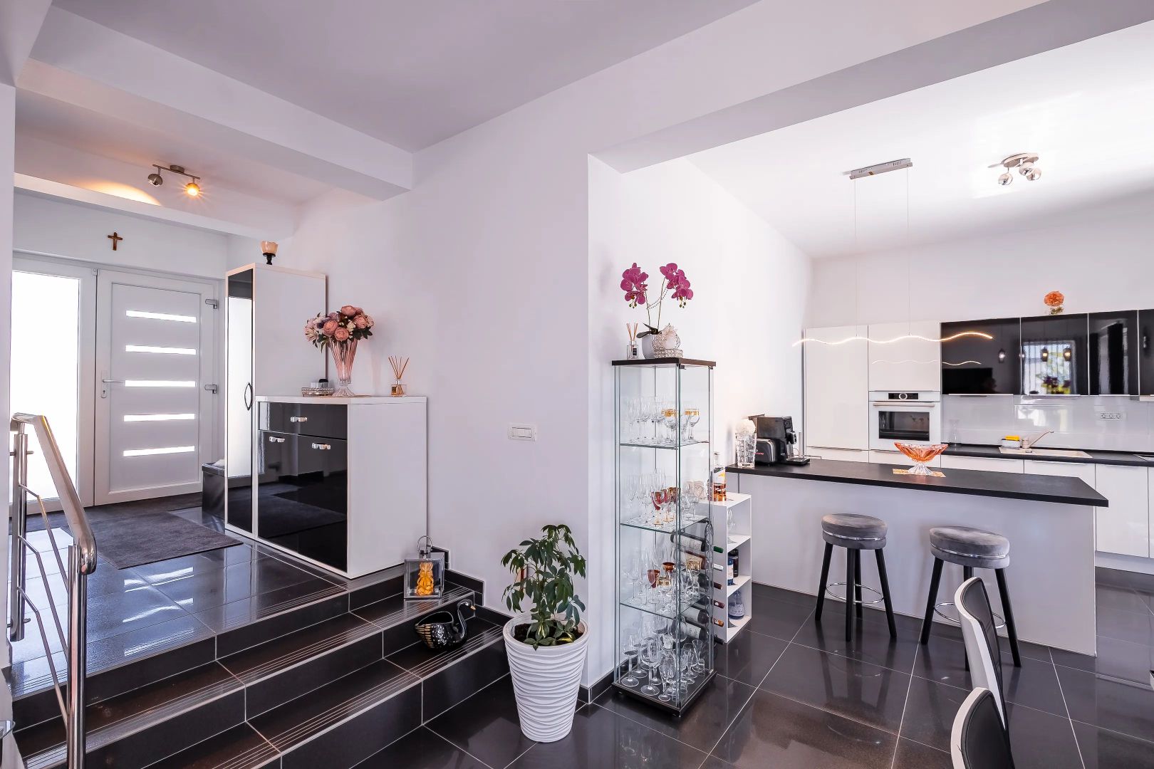 Casă Bavaria Park I | 132 mp utili | teren 347 mp | mobilată. - Poză 6