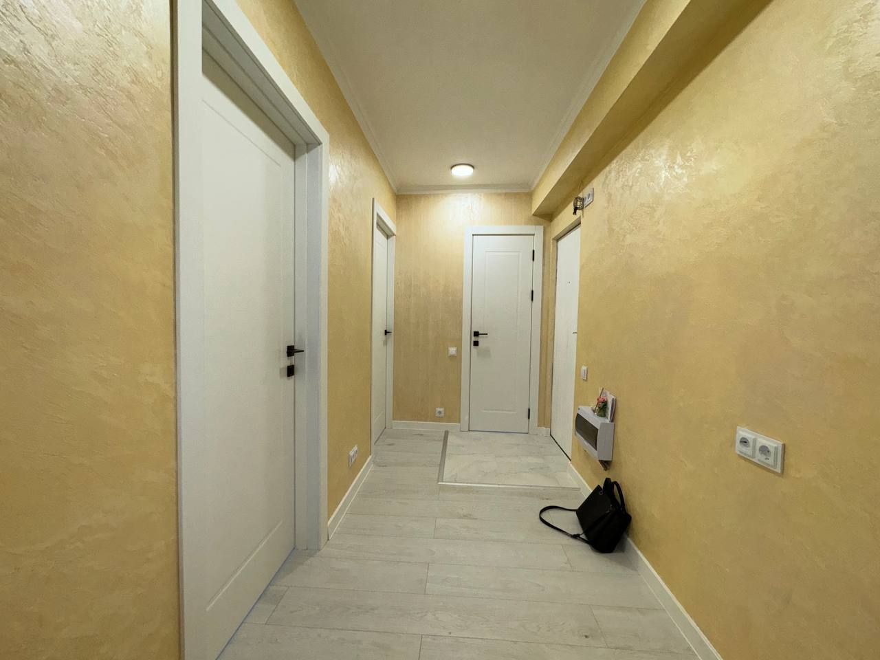 Apartament o odaie str. Alba Iulia, Buiucani - Poză 5