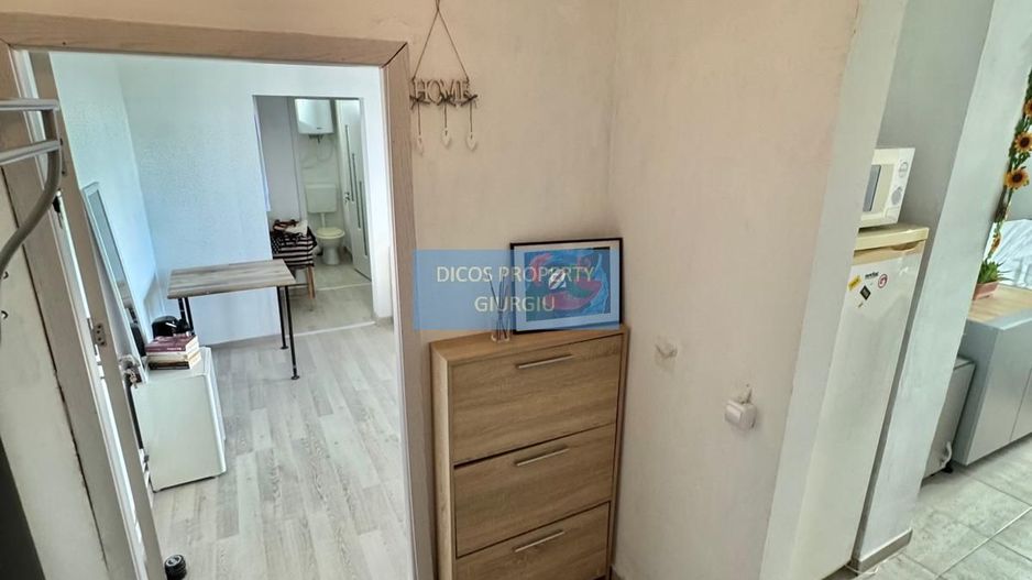 Apartament 2 camere Oinac, etaj 4 - Poză 4