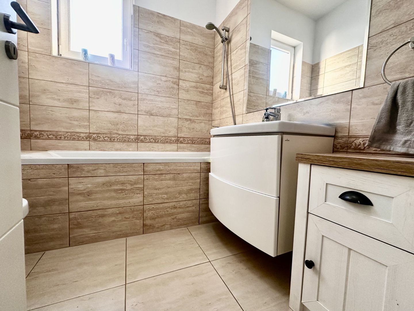 Locuința ideală în Braytim – Apartament cu 3 camere si loc de parcare - Poză 22