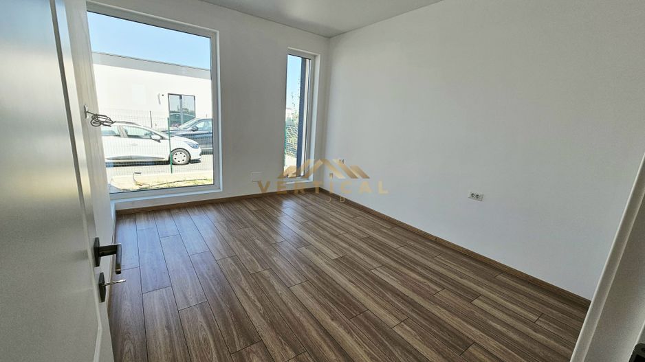 Casa parter | 3 Camere | 2 Bai - Poză 9