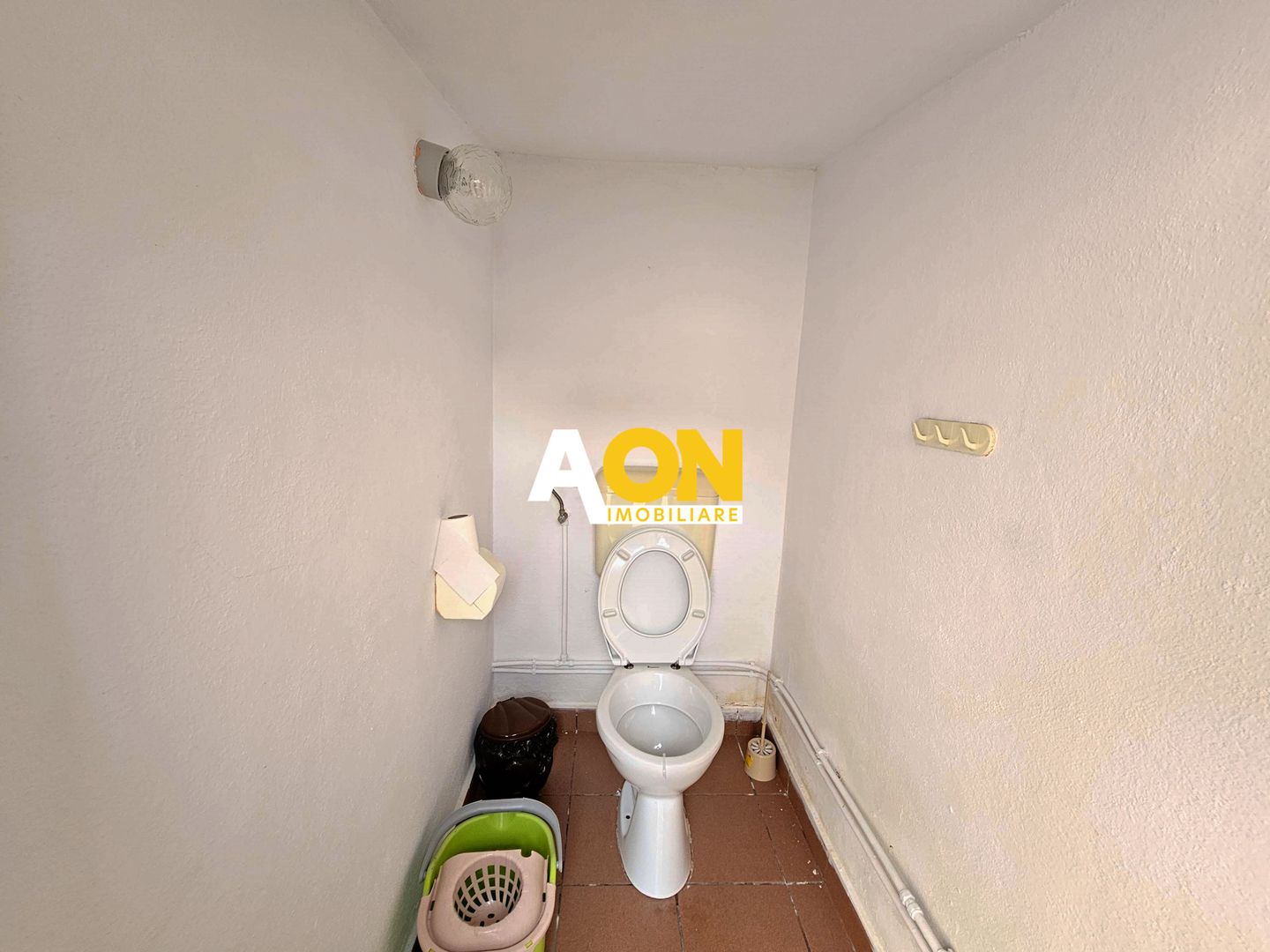 Casa 3 camere, 2 bai, mobilata, utilata, 645 mp teren, zona Lipoveni - Poză 19