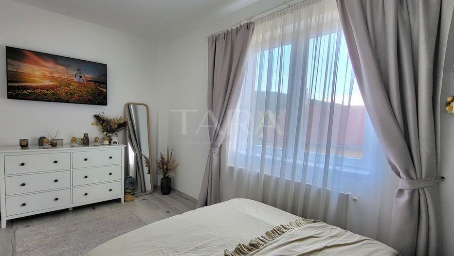 Apartament modern, 2 camere, balcon, parcare subterană, Vivo, Cluj. - Poză 5