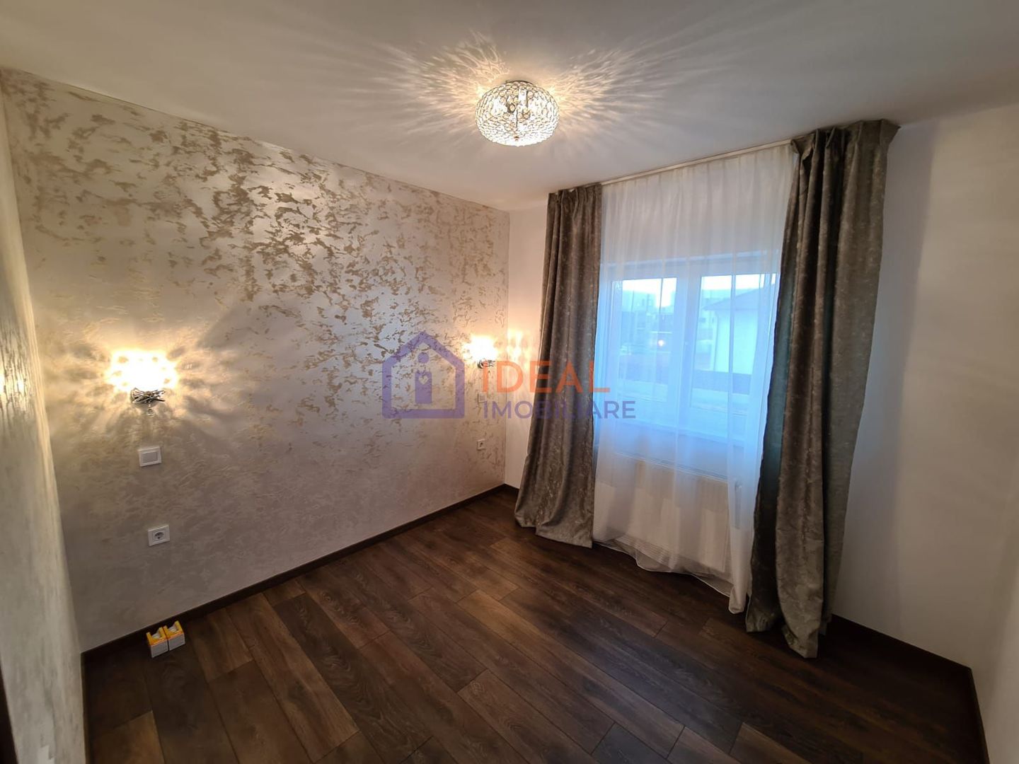 Casa de LUX cu 4 camere si gradina, in Cartierul Arhitectilor - Poză 11