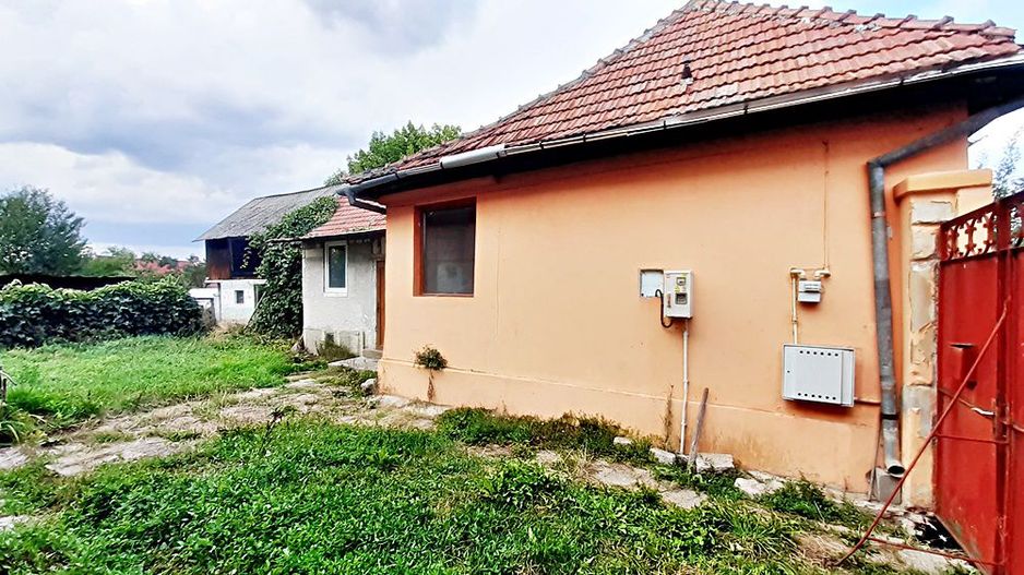 Sanpetru, str. Meschendorfer, casa cu teren de 1126mp, pret 135000 euro - Poză 6