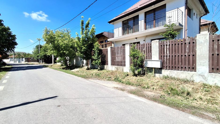 De vânzare casă  4 camere tip duplex Pasarea Branesti - Poză 15