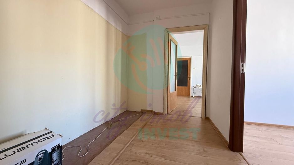 3 camere lanaga METROU si Parc - Poză 7