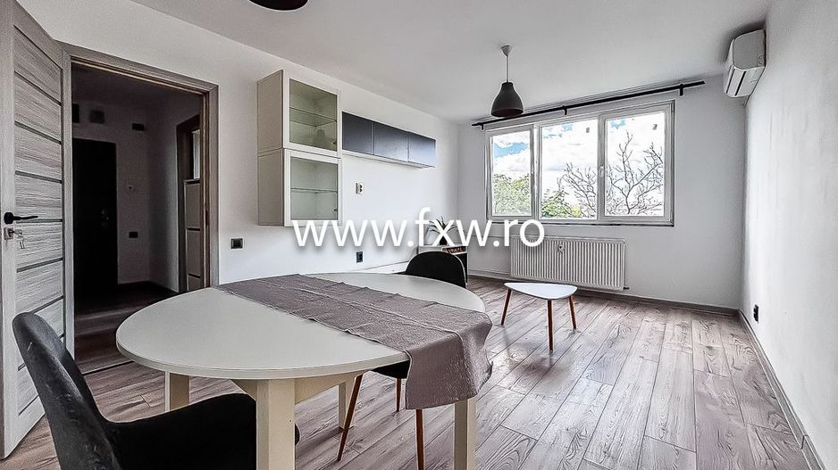 Apartament 3 camere decomandat, mobilat și utilat modern - Poză 1
