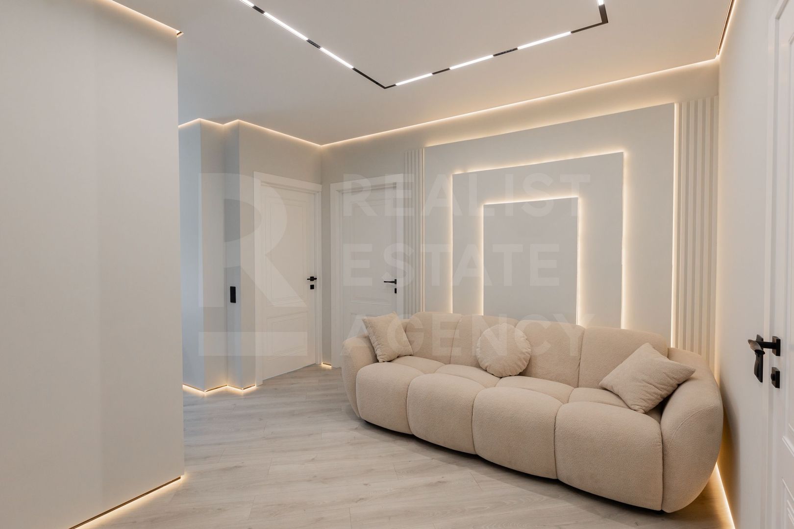 Chirie, apartament, 3 camere, str.  Renasterii Nationale, Rîșcani - Poză 2