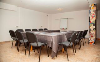 Proprietate cu profit rapid - Hotel cu amplasare premium, Popesti - Poză 33