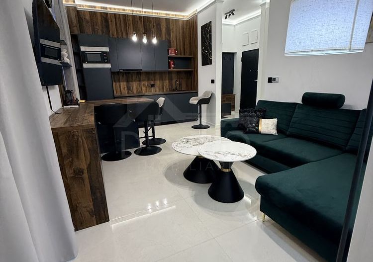 Apartament 2 camere premium de inchiriat cu parcare in  zona semicentrala - Poză 1