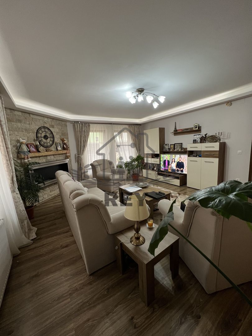 Casa Unifamilială 5 camere de vânzare SIBIU / Loc. Șura Mică - Poză 16