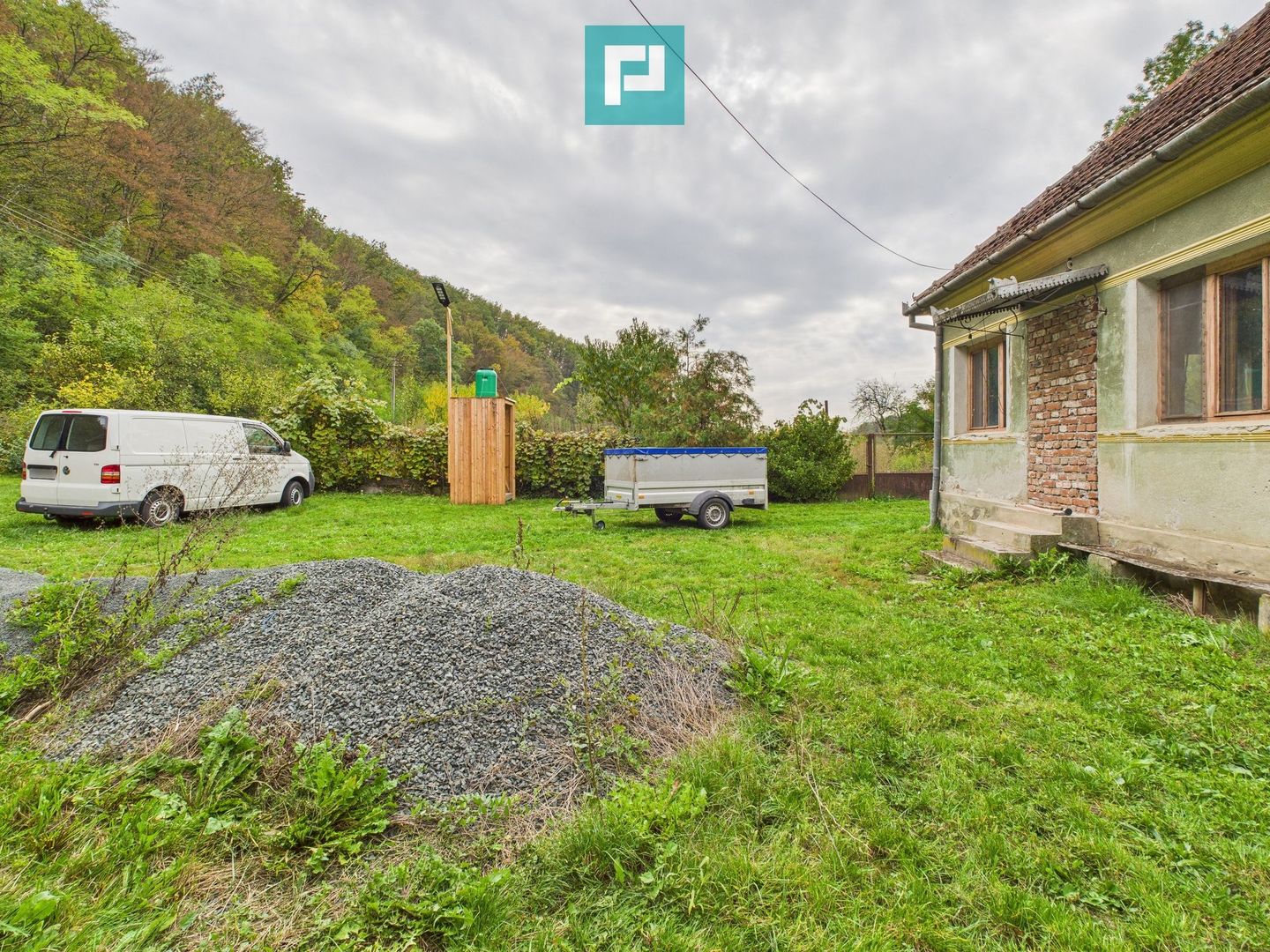 Casă cu teren generos Vărădia de Mureș - Stejar - Poză 7