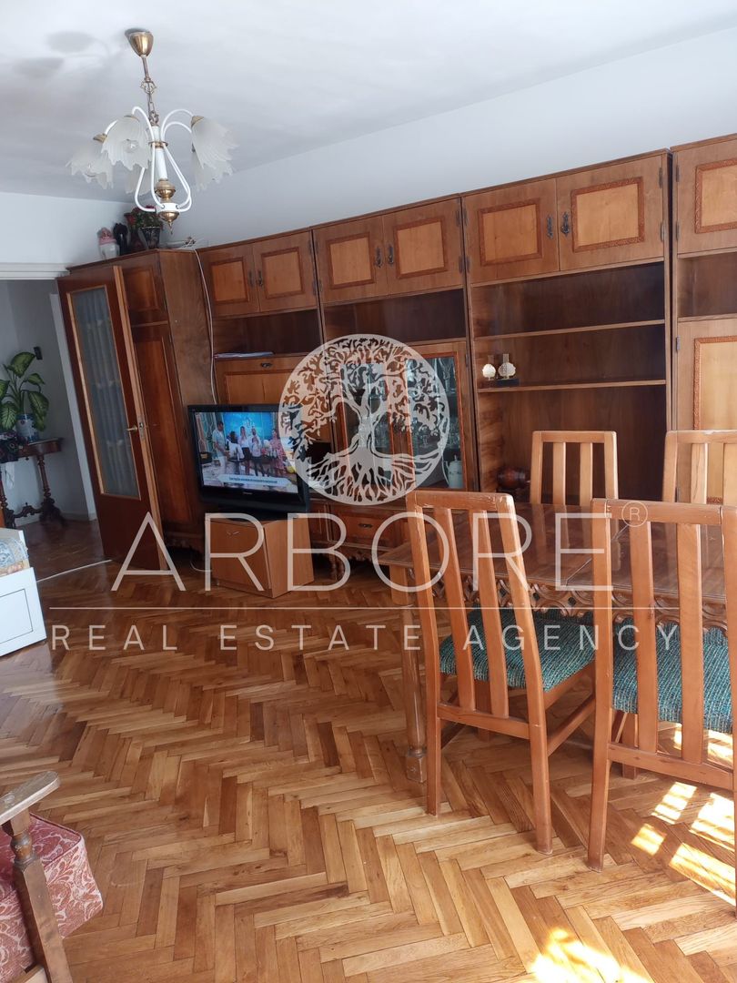 Inchiriere apatament 3 camere 2bai.zona Unirii, Rond Cosbuc,et.4din8 - Poză 10