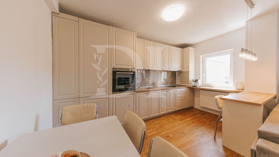 Apartament la cheie / terasa de 50 mp / Zona Terra - Poză 1
