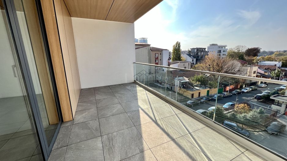 APARTAMENT DEOSEBIT CU 3 CAMERE LA VANZARE CU VEDERE LA LAC - Poză 20