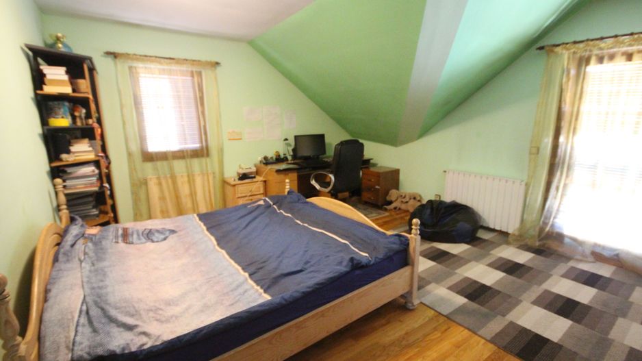 Casa individuala zona Soarelui - Poză 12