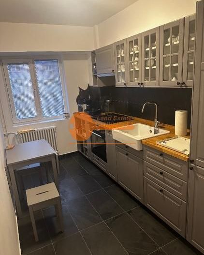 Apartament de 3 camere zona Nicolae Titulescu - Poză 3